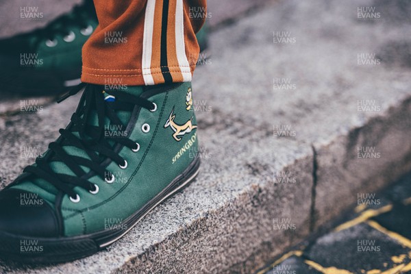 291125 - Wales v South Africa - Quilter Nations Series - Matchday colour in Cardiff City Centre ahead of the game 