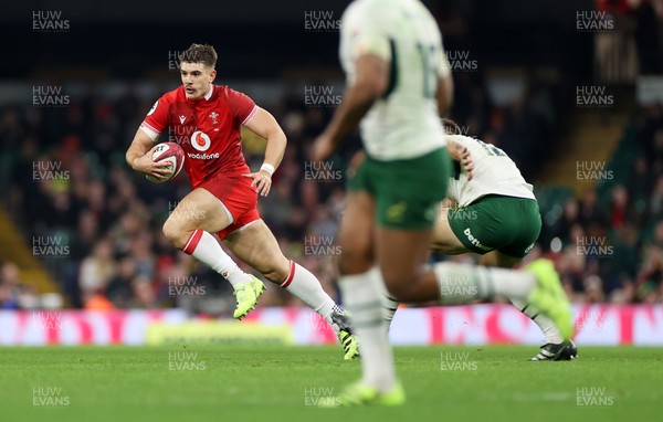 291125 - Wales v South Africa Springboks - Quilter Nations Series - Joe Hawkins of Wales 