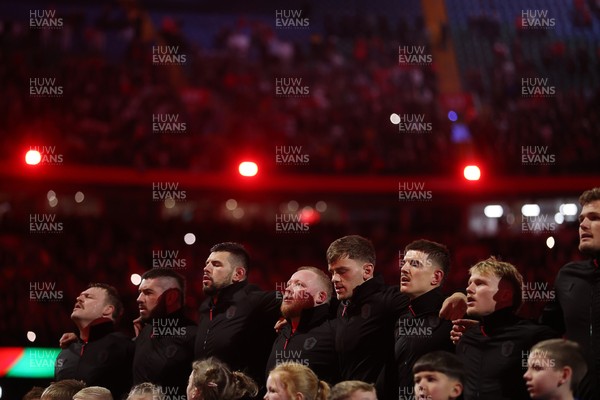291125 - Wales v South Africa Springboks - Quilter Nations Series - Dewi Lake, Gareth Thomas, Rhys Davies and Keiron Assiratti, Alex Mann, Joe Hawkins and Blair Murray of Wales sing the anthem