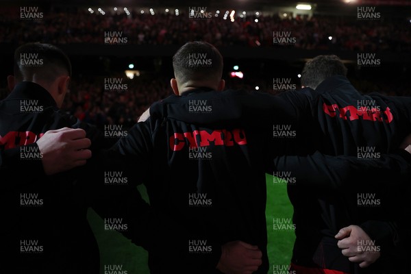 291125 - Wales v South Africa Springboks - Quilter Nations Series - Wales line up for the anthem