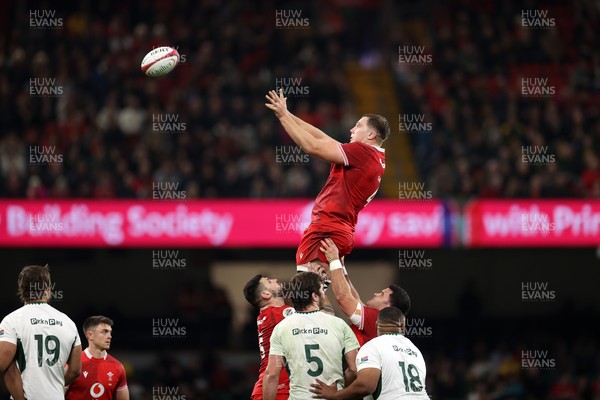 291125 - Wales v South Africa Springboks - Quilter Nations Series - Ben Carter of Wales 