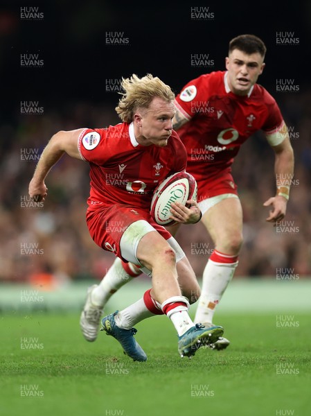 291125 - Wales v South Africa Springboks - Quilter Nations Series - Blair Murray of Wales 