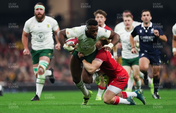 291125 - Wales v South Africa Springboks, Quilter Nations Series - Siya Kolisi of South Africa is tackled by Blair Murray of Wales