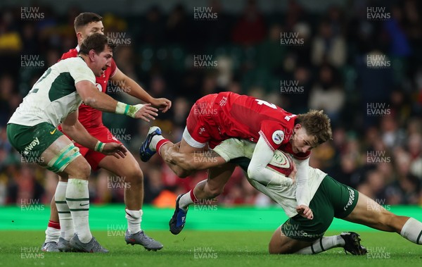 291125 - Wales v South Africa Springboks, Quilter Nations Series - Ellis Mee of Wales is tackled by Andre Esterhuizen of South Africa
