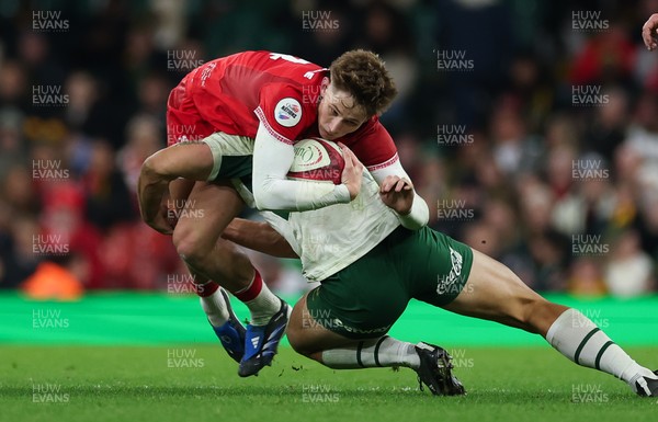291125 - Wales v South Africa Springboks, Quilter Nations Series - Ellis Mee of Wales is tackled by Andre Esterhuizen of South Africa