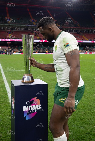 291125 - Wales v South Africa Springboks, Quilter Nations Series - Siya Kolisi of South Africa collects The Prince William Cup
