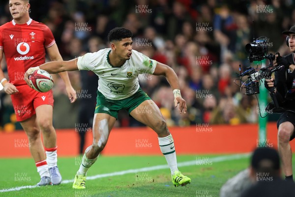 291125 - Wales v South Africa - Quilter Nations Series - Sacha Feinberg-Mngomezulu of South Africa celebrates after scoring