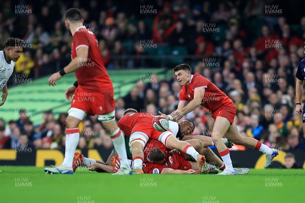 291125 - Wales v South Africa - Quilter Nations Series - Reuben Morgan-Williams of Wales 
