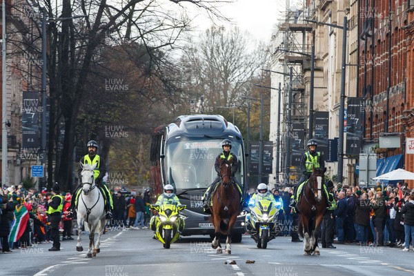 291125 - Wales v South Africa - Quilter Nations Series - Wales team bus arrives at Principality Stadium