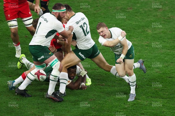 291125 - Wales v South Africa - Quilter Nations Series - Morne van den Berg of South Africa passes the ball