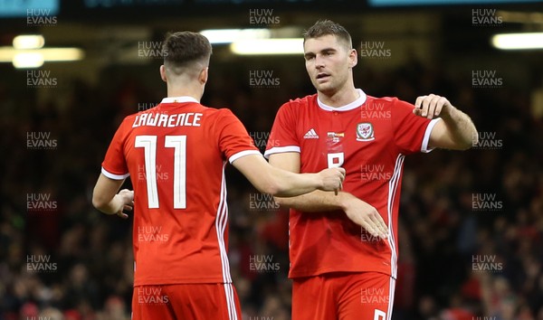 111018 - Wales v Spain - International Friendly - Sam Vokes of Wales celebrates scoring a goal with Tom Lawrence