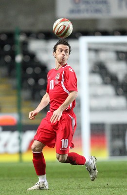 03.03.10 ... Wales v Sweden, Friendly International, Swansea -  Wales' Simon Davies  