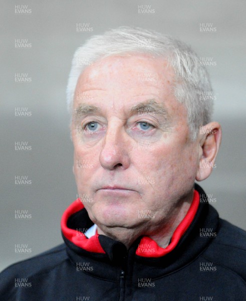03.03.10 - International Football Friendly, Wales v Sweden \Wales assistant manager, Roy Evans 
