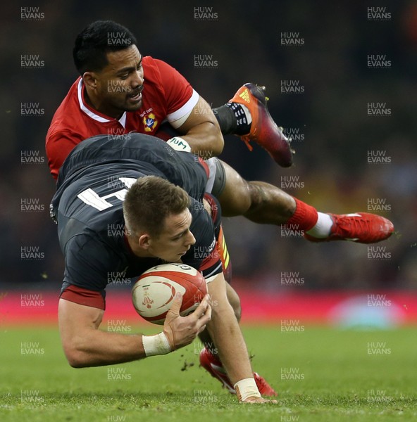 171118 - Wales v Tonga - Under Armour Series - Liam Williams of Wales is tackled by Atieli Pakalani of Tonga