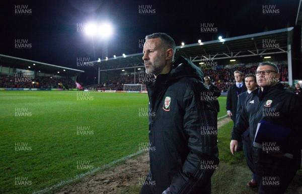 200319 - Wales v Trinidad and Tobago, International Challenge Match - Wales coach Ryan Giggs walks out at the start of the match