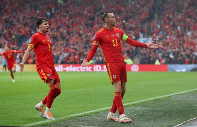 050622 -  Wales v Ukraine, World Cup Qualifying Play Off Final - Gareth Bale of Wales celebrates scoring the first goal of the game