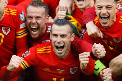 050622 -  Wales v Ukraine, World Cup Qualifying Play Off Final - Gareth Bale of Wales celebrates at the end of the match