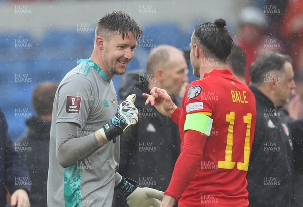 050622 -  Wales v Ukraine, World Cup Qualifying Play Off Final - Wales goalkeeper Wayne Hennessey and Gareth Bale of Wales celebrate as Wales reach the World Cup Finals