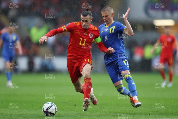 050622 -  Wales v Ukraine, World Cup Qualifying Play Off Final - Gareth Bale of Wales holds off Oleksandr Zinchenko of Ukraine