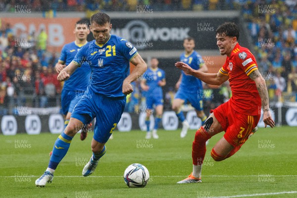 050622 -  Wales v Ukraine, World Cup Qualifying Play Off Final - Neco Williams of Wales takes on Oleksandr Karavayev of Ukraine