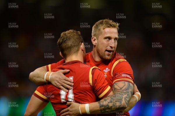 200915 - Wales v Uruguay - Rugby World Cup 2015 -Hallam Amos of Wales celebrates his try with Dominic Day