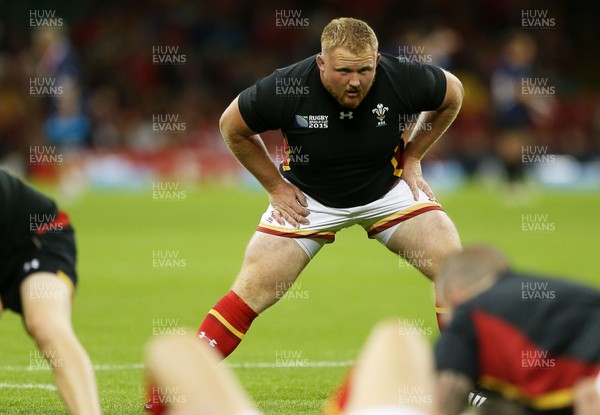 200915 - Wales v Uruguay - Rugby World Cup 2015 - Samson lee warms up