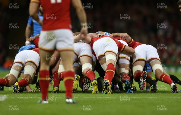 200915 - Wales v Uruguay - Rugby World Cup 2015 - Wales scrum