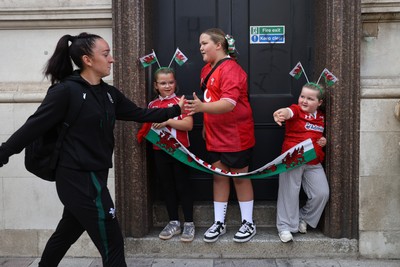 260926 - Wales Women v USA Women - Vodafone Wales WXV Series - Fans welcome the team to the stadium