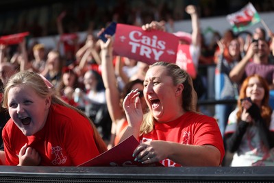 260926 - Wales Women v USA Women - Vodafone Wales WXV Series - Wales fans