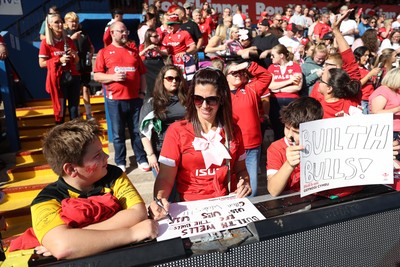 260926 - Wales Women v USA Women - Vodafone Wales WXV Series - Wales fans