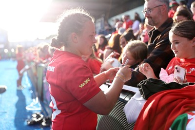 260926 - Wales Women v USA Women - Vodafone Wales WXV Series - Wales fans