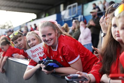 260926 - Wales Women v USA Women - Vodafone Wales WXV Series - Wales fans