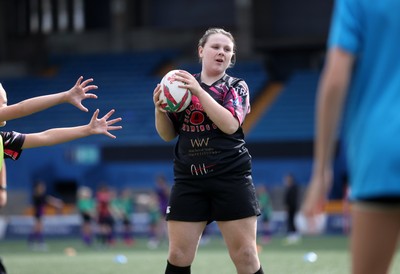 260926 - Wales Women v USA Women - Vodafone Wales WXV Series - Wales fans