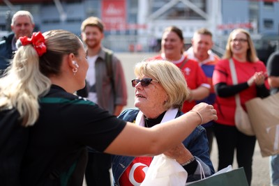 260926 - Wales Women v USA Women - Vodafone Wales WXV Series - Wales fans