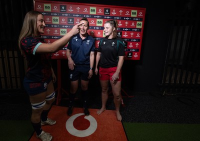 260926 Wales v USA, Vodafone Wales WXV Series - USA co-captain Georgie Perris-Redding, referee Amber McLachlan, and Wales co-captain Kate Williams at the coin toss