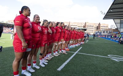 260926 Wales v USA, Vodafone Wales WXV Series - Wales line up for the anthems