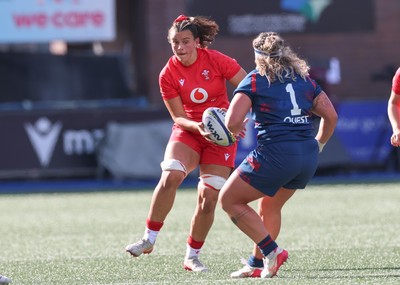 260926 Wales v USA, Vodafone Wales WXV Series - Branwen Metcalfe of Wales takes on Hope Rogers of USA