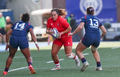 260926 Wales v USA, Vodafone Wales WXV Series - Courtney Keight of Wales charges forward