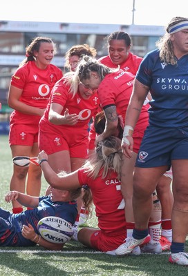 260926 Wales v USA, Vodafone Wales WXV Series - Alex Callender of Wales powers over to score try