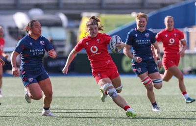 260926 Wales v USA, Vodafone Wales WXV Series - Kate Williams of Wales breaks away