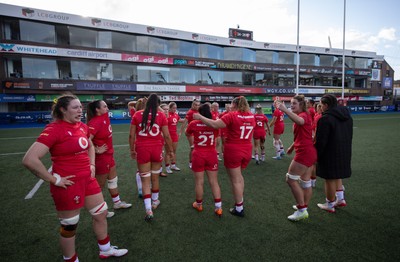 260926 Wales v USA, Vodafone Wales WXV Series - Wales players at the end of the match