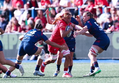 260926 Wales v USA, Vodafone Wales WXV Series - Georgia Evans of Wales takes on Hallie Taufoou of USA and Rachel Ehrecke of USA