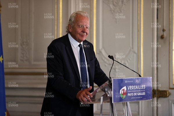 030923 - The Welsh Rugby Teams Welcome Ceremony at the City Hall of Versailles for the 2023 Rugby World Cup - World Rugby President Bill Beaumont