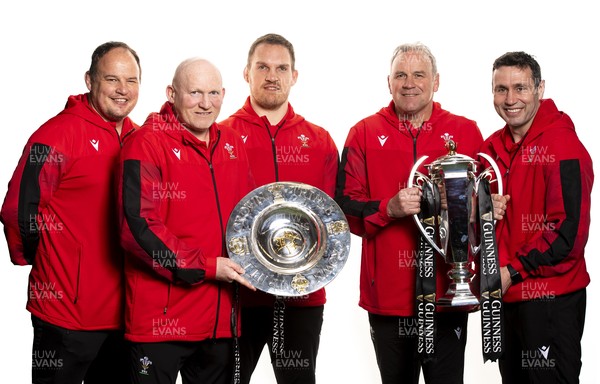 270321 - Wales Rugby Team Presented with Guinness Six Nations Trophy -  Gareth Williams, Neil Jenkins, Gethin Jenkins, Wayne Pivac and Stephen Jones with the trophy and the triple crown