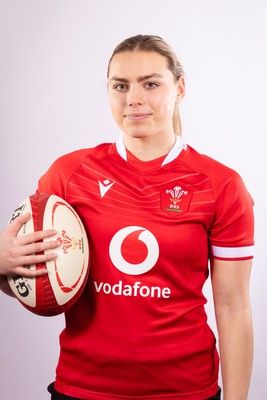 070323 - Wales Women 6 Nations Squad Portraits - Amelia Tutt