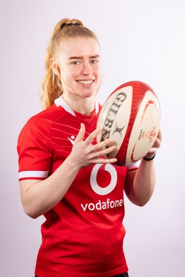 070323 - Wales Women 6 Nations Squad Portraits - Catherine Richards