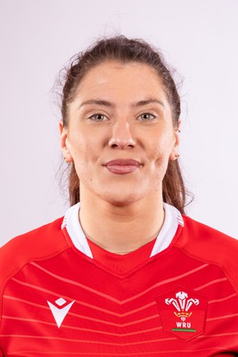 070323 - Wales Women 6 Nations Squad Portraits - Georgia Evans