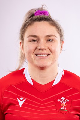 070323 - Wales Women 6 Nations Squad Portraits - Hannah Bluck