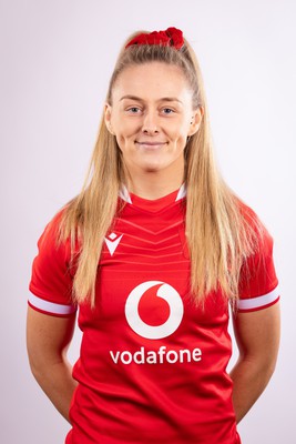 070323 - Wales Women 6 Nations Squad Portraits - Hannah Jones