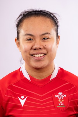 070323 - Wales Women 6 Nations Squad Portraits - Jenna De Vera